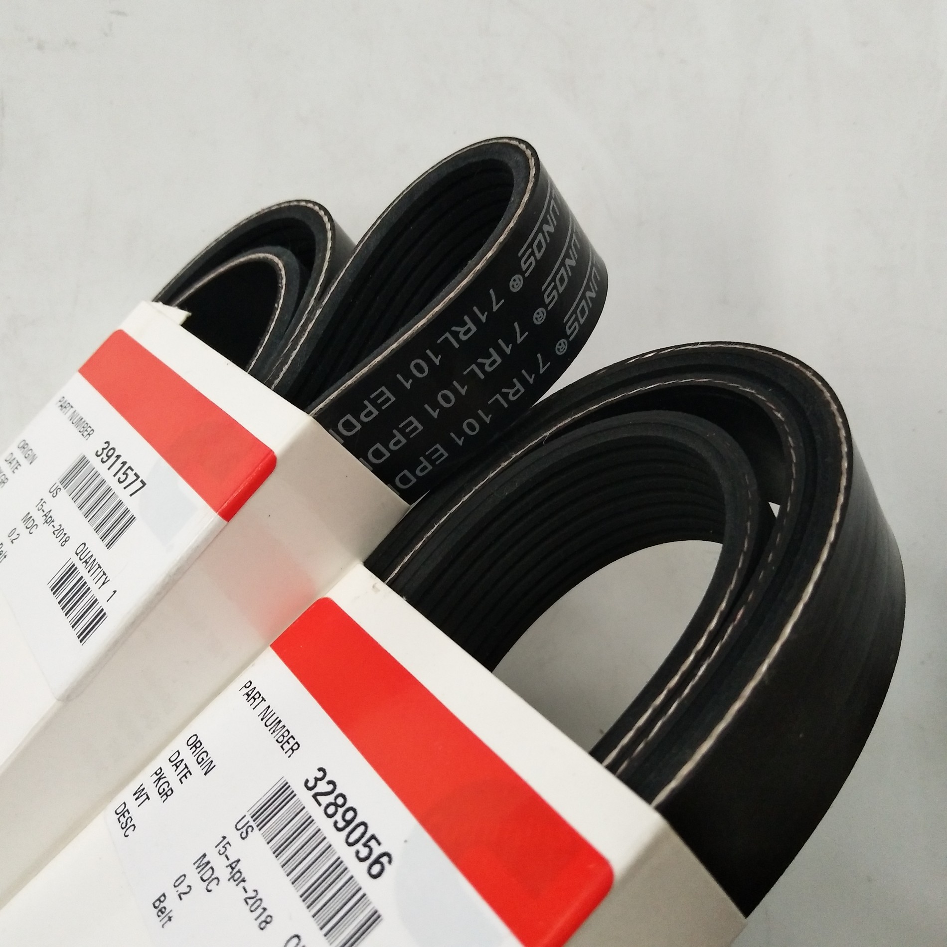 V-belts PK-Belts For Cummins Diesel Engine Spare Parts(图2)