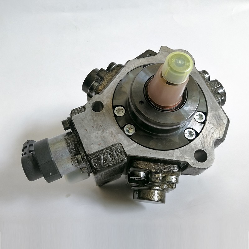 Bosch Diesel Fuel Pump 1.9DTi Fuel Injection Pump 0445010165 CP1 PUMP(图3)