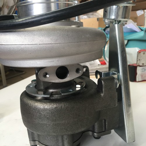 Model HE351W Cummins ISDE6 Engine Turbocharger 4043980(图2)