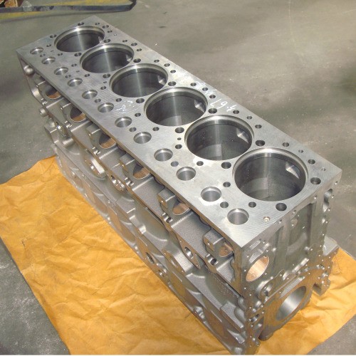 Dong Feng Renault DCI11 Cylinder Block D5010550603 Cylinder Head D5010550544(图2)