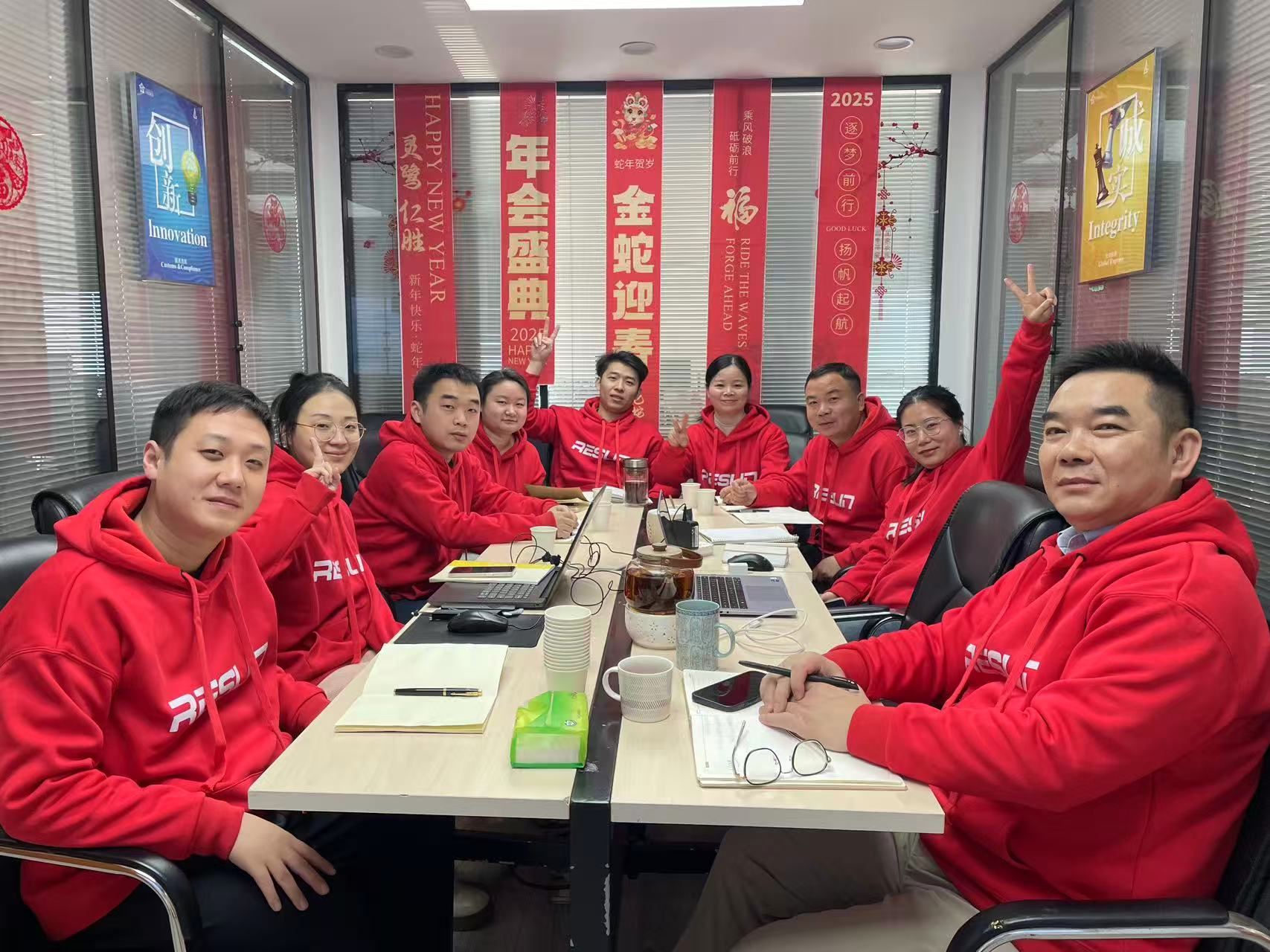 Team Service(图1) 025ace651e9428f99ce46524405d1e2.jpg
